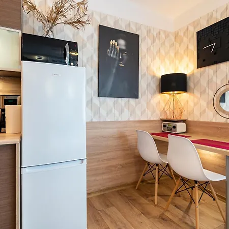 Apartment Szeligiewicza Comfort By Bookinghost